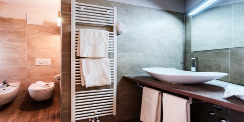 Heated Towel Racks: Why They're Better Than You Think